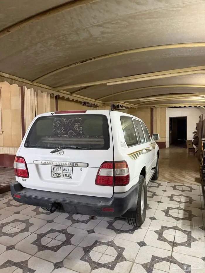 فكسار مجهز للبر V8 2
