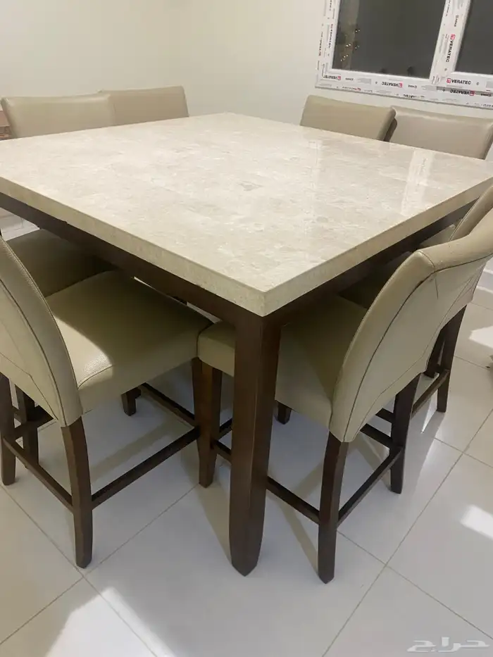 طاولة طعام 8 أشخاص للبيع 0