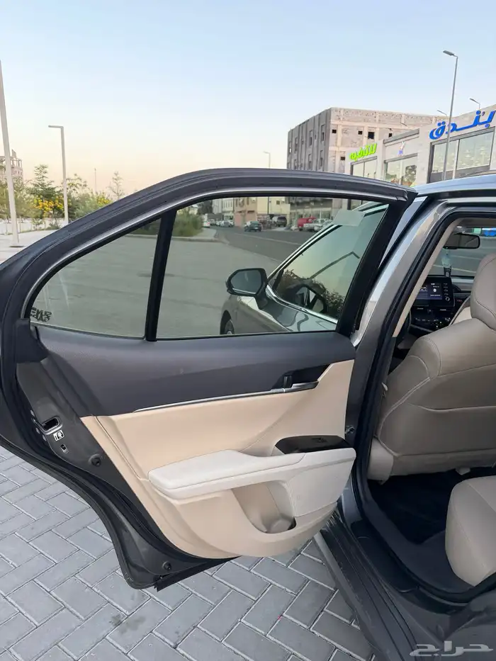 كامري تيتانيوم فل كامل 2023 7