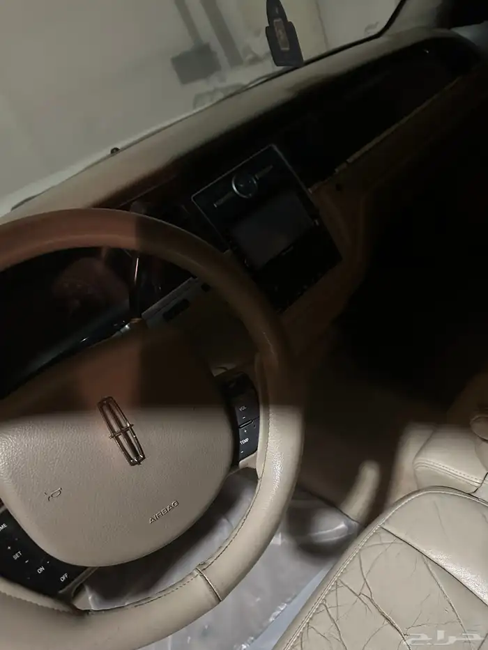 لينكون تاون كار 2006 0