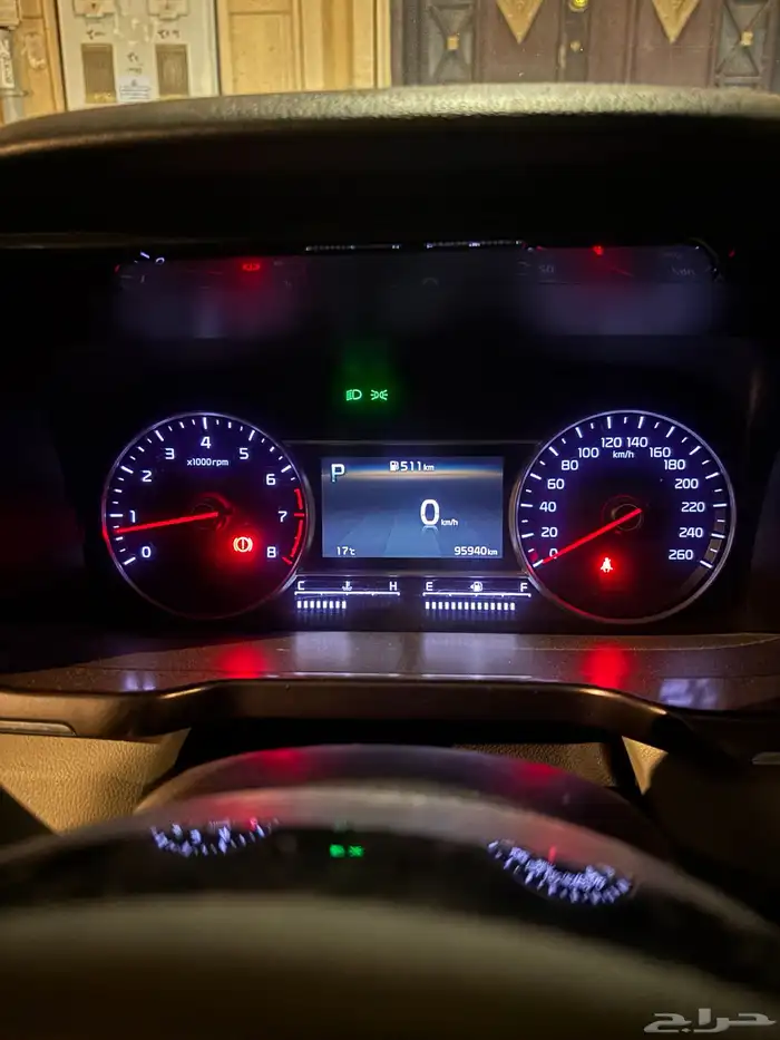 كيا سورينتو 2022 6V 8