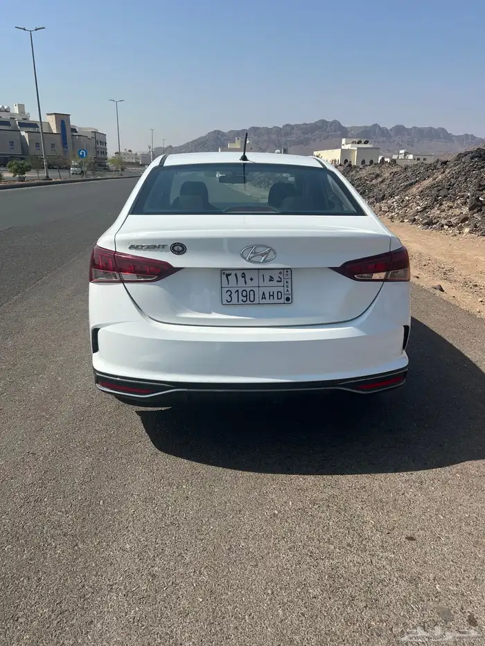 أكسنت موديل 2021 حالة ممتازة 6