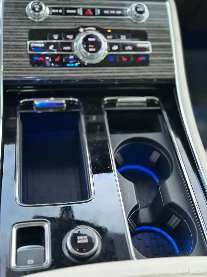 لنكلولن بريزيدنشيل اعلى فئه 13