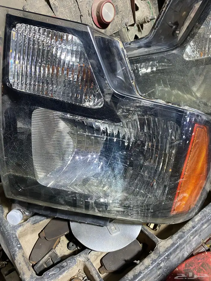 شماعات انوار سيارة فورد إف 150 2