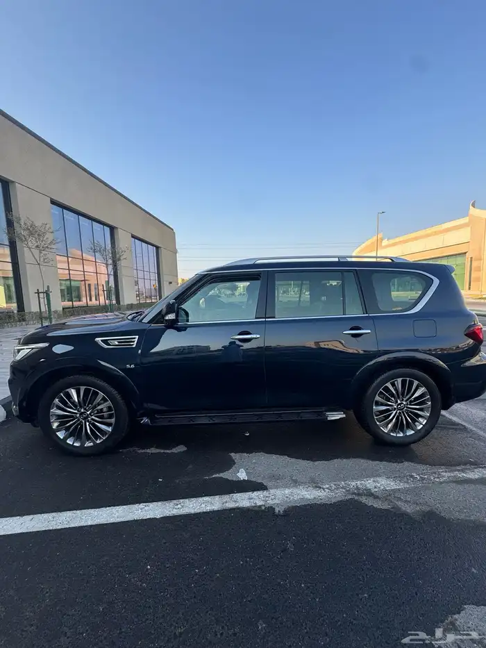 جيب انفينتي Qx80 موديل 2019 1