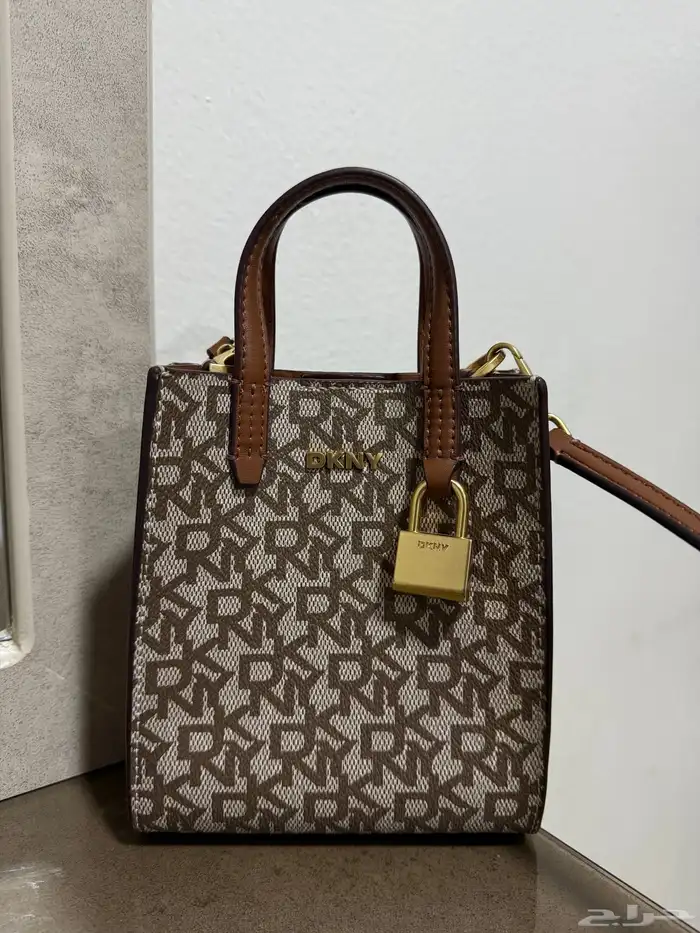 شنطة دكني اصليه بكيسها استخدام نظيف 2