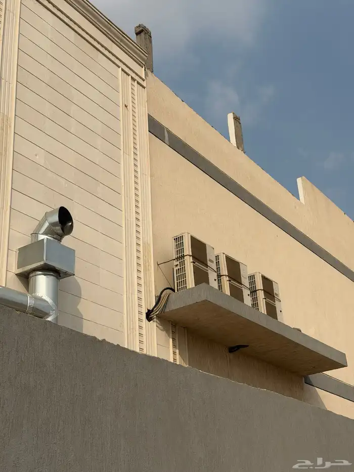 مطعم جديد لتقبيل 0