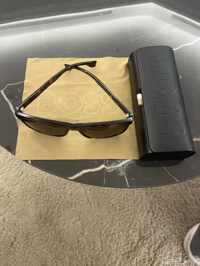 Boss sunglass original 1