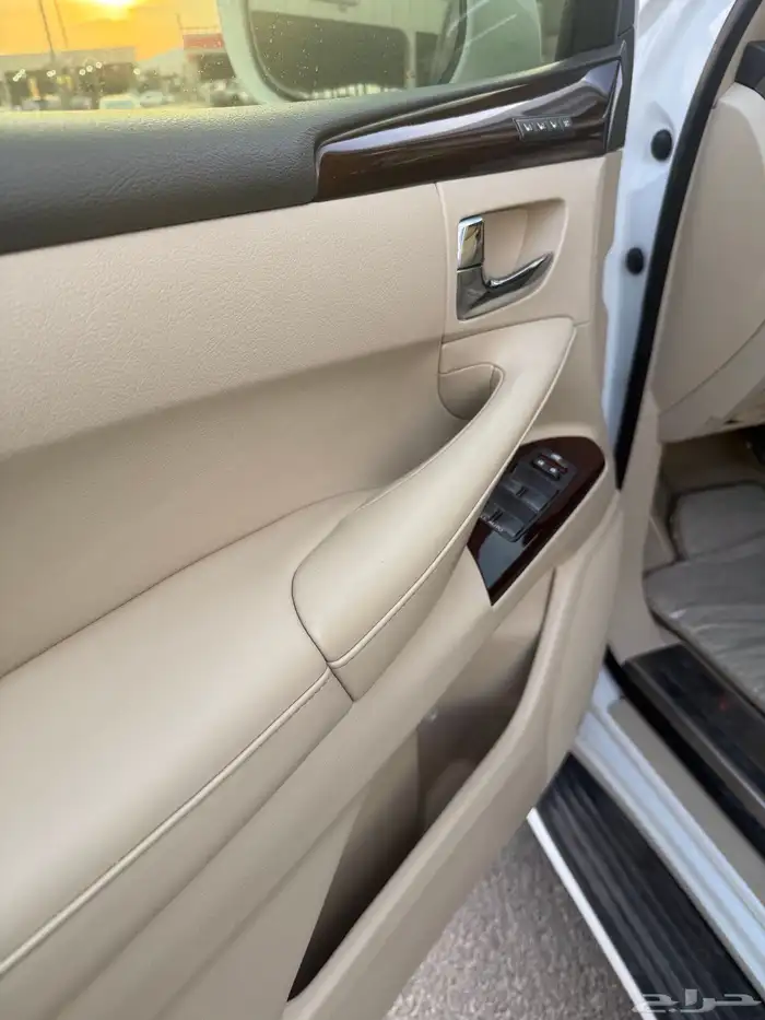 لكزس 2012 مخزن مالك اول فل كامل 11