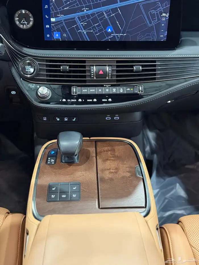 لكزس LS500 2024 Lexus عداد 10 الاف مالك واحد 28
