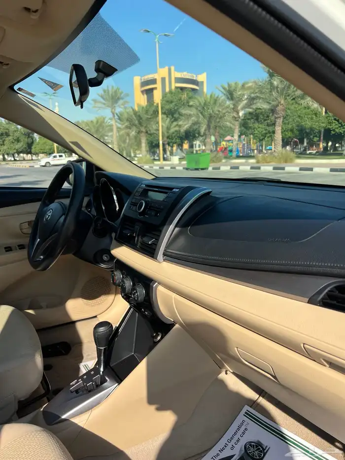 تويوتا يارس موديل 2017 ليمتدد 39