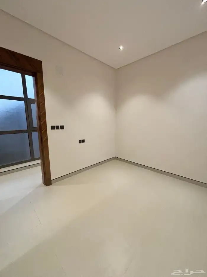 فيلا للبيع بمساحه 200 م بحي المهدية 19