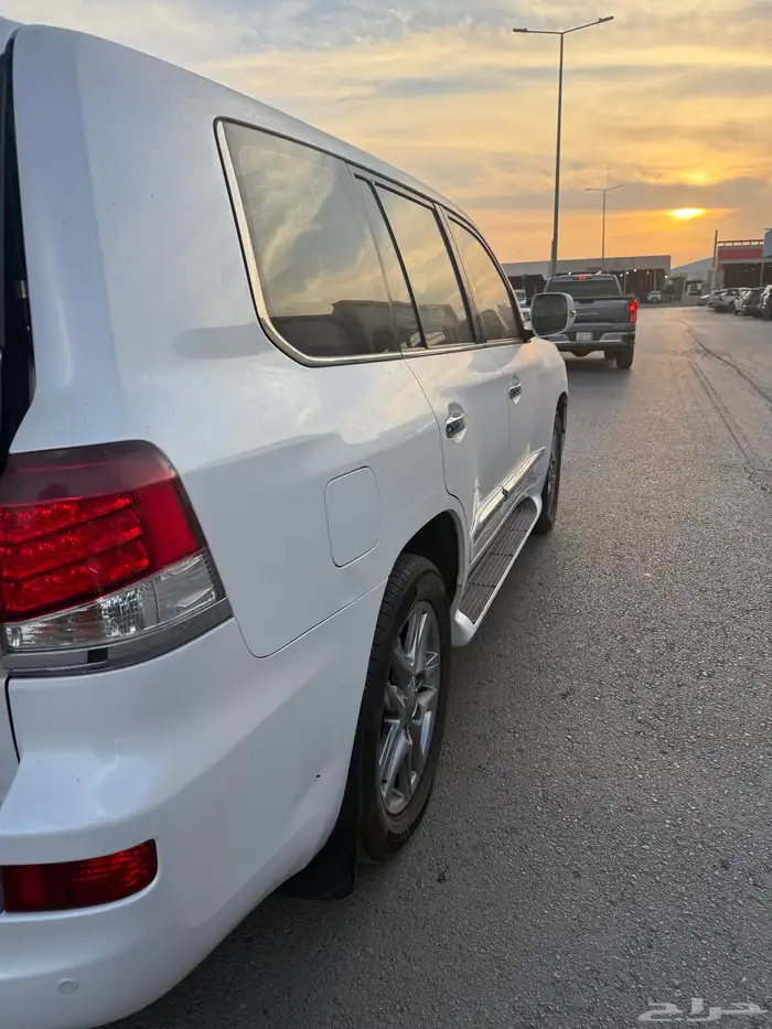 لكزس 2012 مخزن مالك اول فل كامل 26