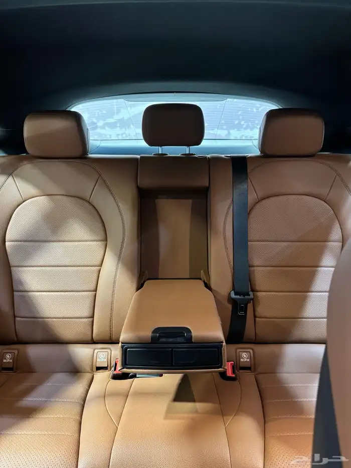 مرسيدس GLC200 موديل 2022 20