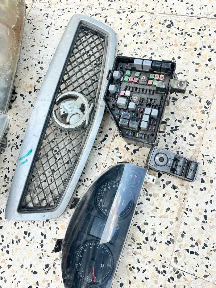 للبيع قطع كابرس من 2007 لين 2016 2