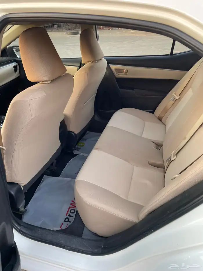 كورولا 2015 نظيفة وكالة 1 7