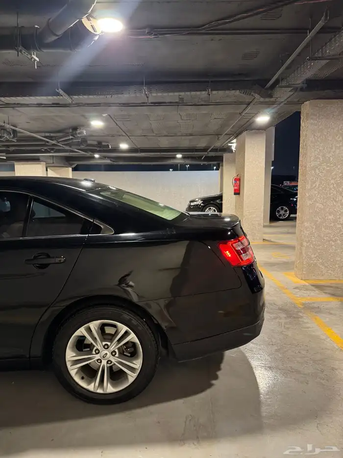 للبيع فورد تورس 2015 1