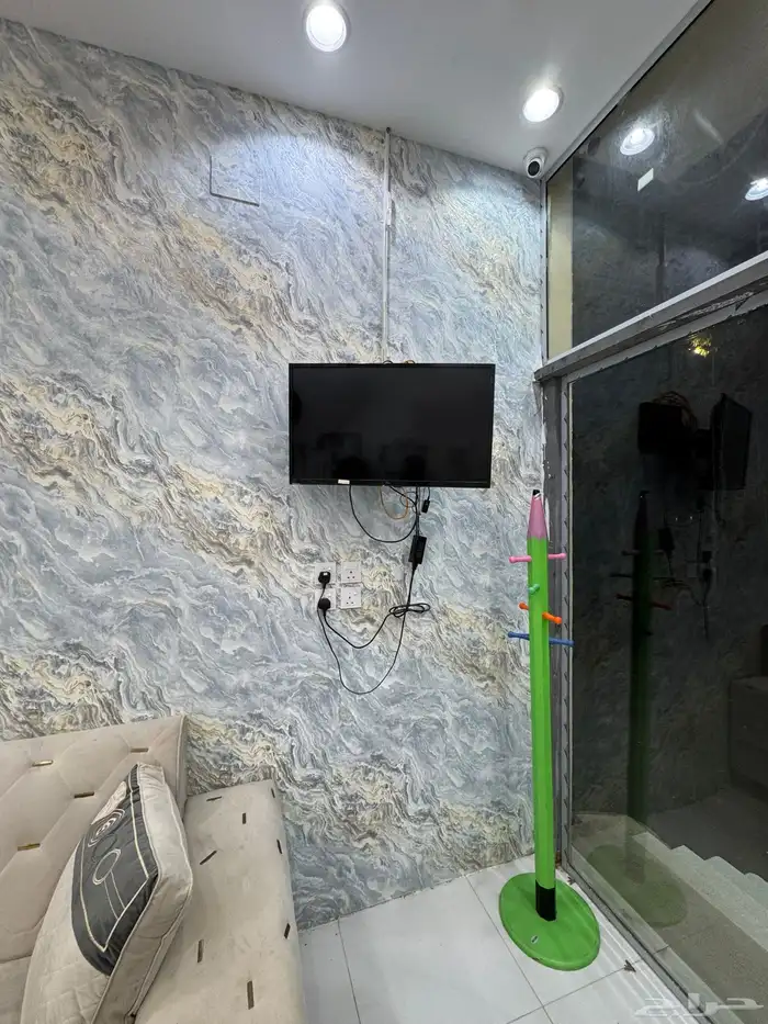 صالون حلاقة بأدواته 3