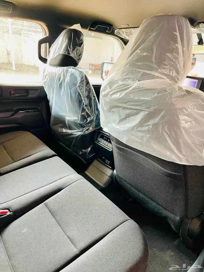 تويوتا - برادو دبل 2025 - بنزين 13