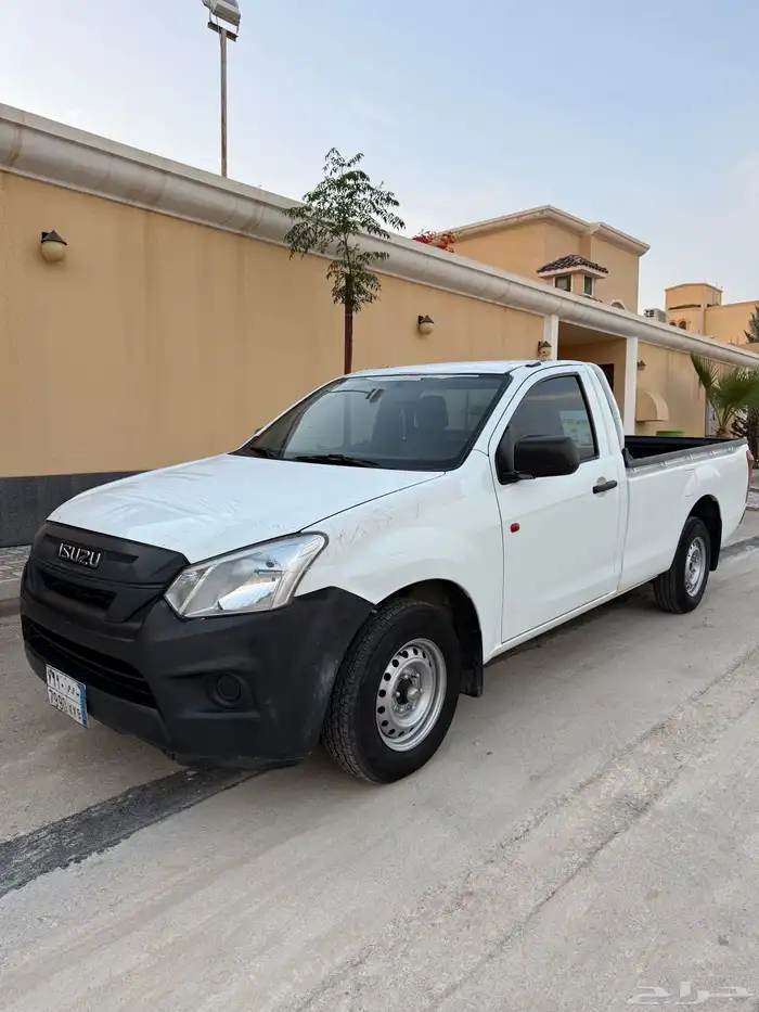 ايسوزو ديماكس 1