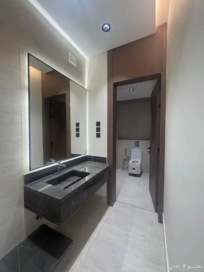 للبيع شقق ارضيه مداخل مستقله وعلوى بسطح من 450 الف ابها 5