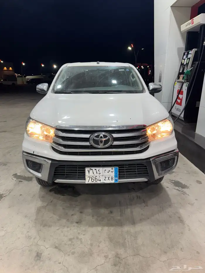 هايلكس 2023 ديزل دبل للبيع 3