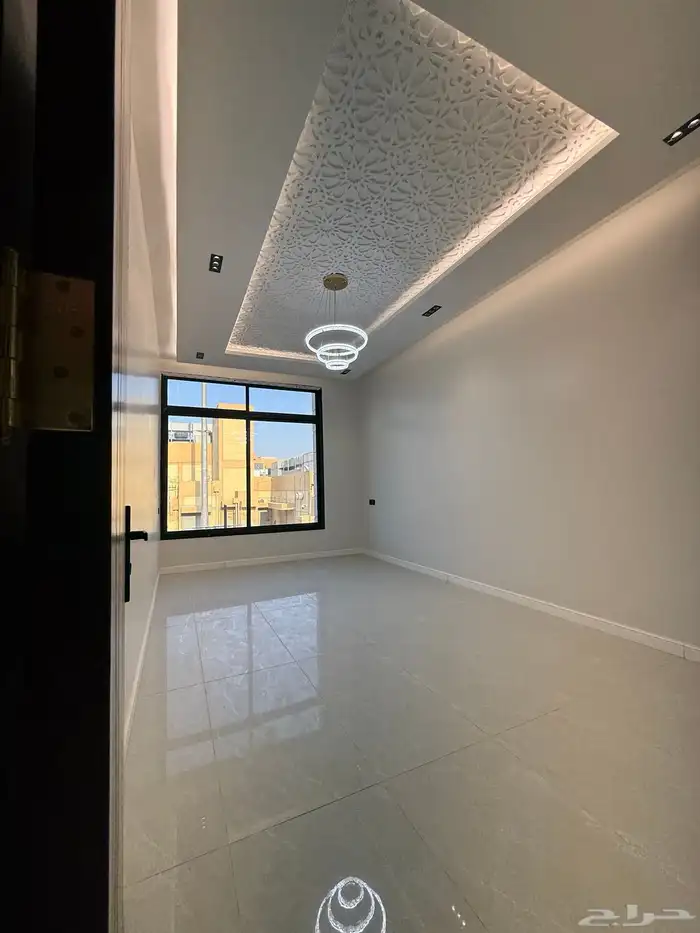 دور علوي فاخر للإيجار بحي النسيم 4