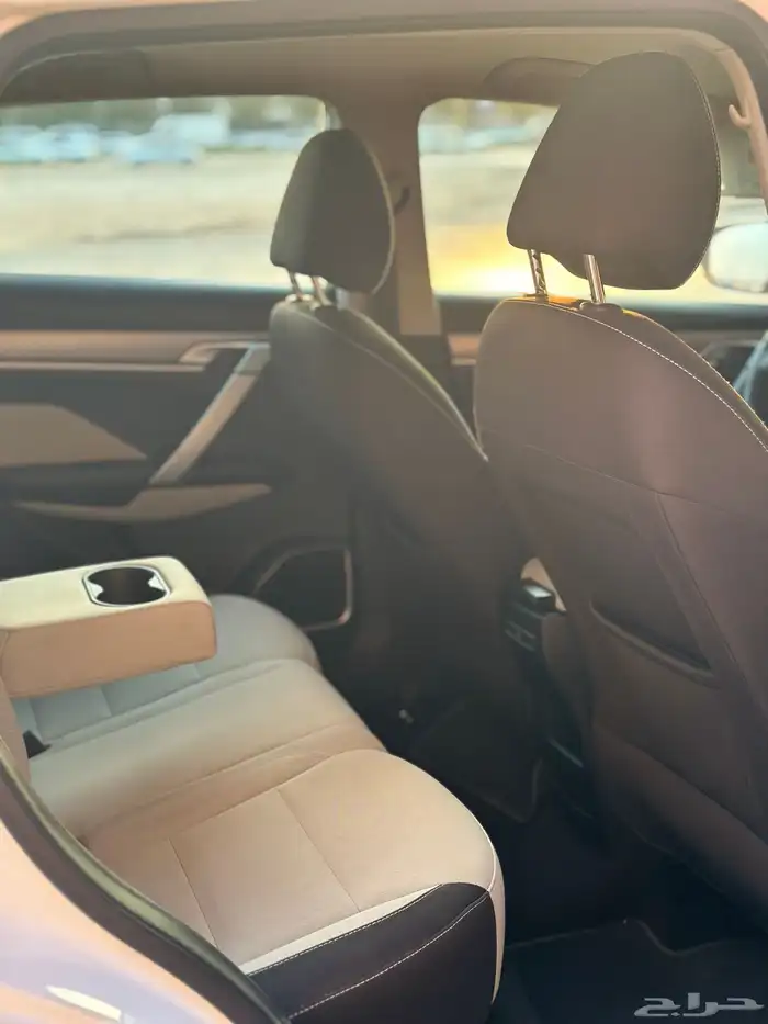 جيلي كولراي 8