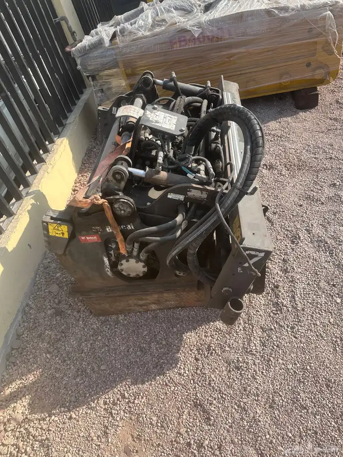 طرنش فيرميرv120مديل2007ممشى1600ساعه واردامريكا قشاطه2018متر 15