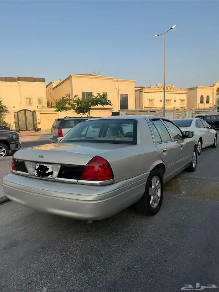 فورد فكتوريا 2