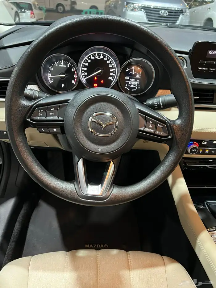 مازدا 6 موديل 2023 لون مميز 11