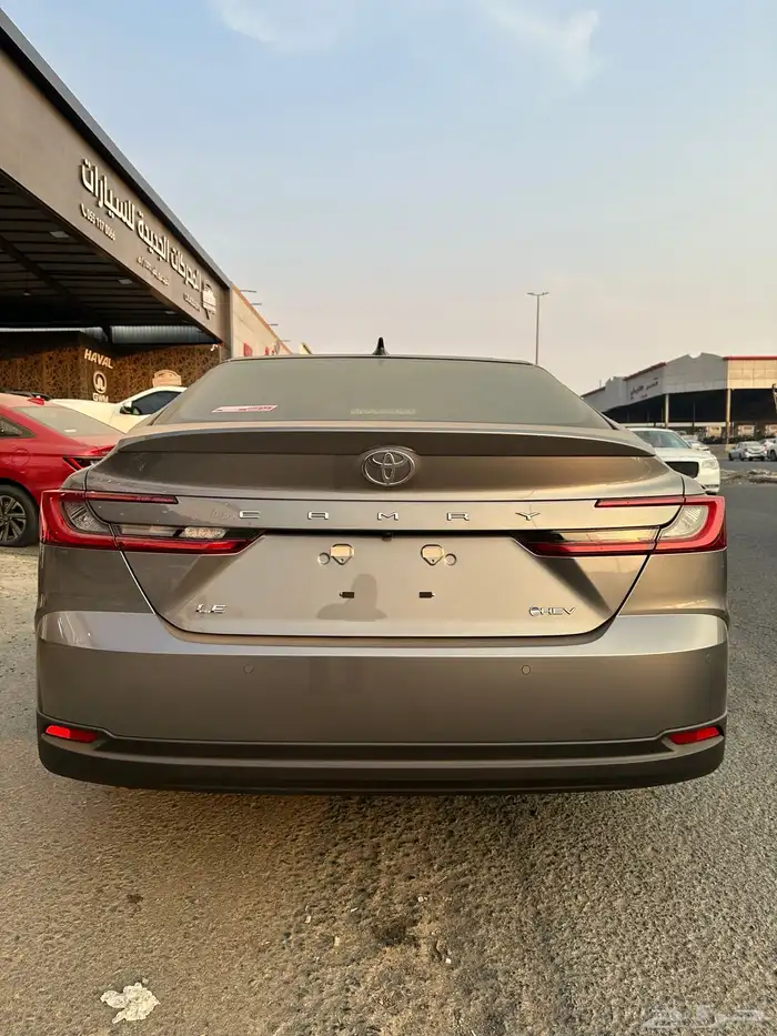كامري LE هايبرد 4 موديل 2025 كاش - ايجار منتهي بالتمليك 4