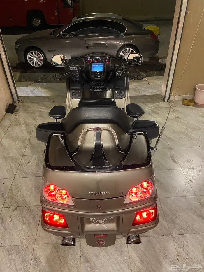 للبيع قولد ونق 2006 لفل 3 جمرك ممشى قليل 6