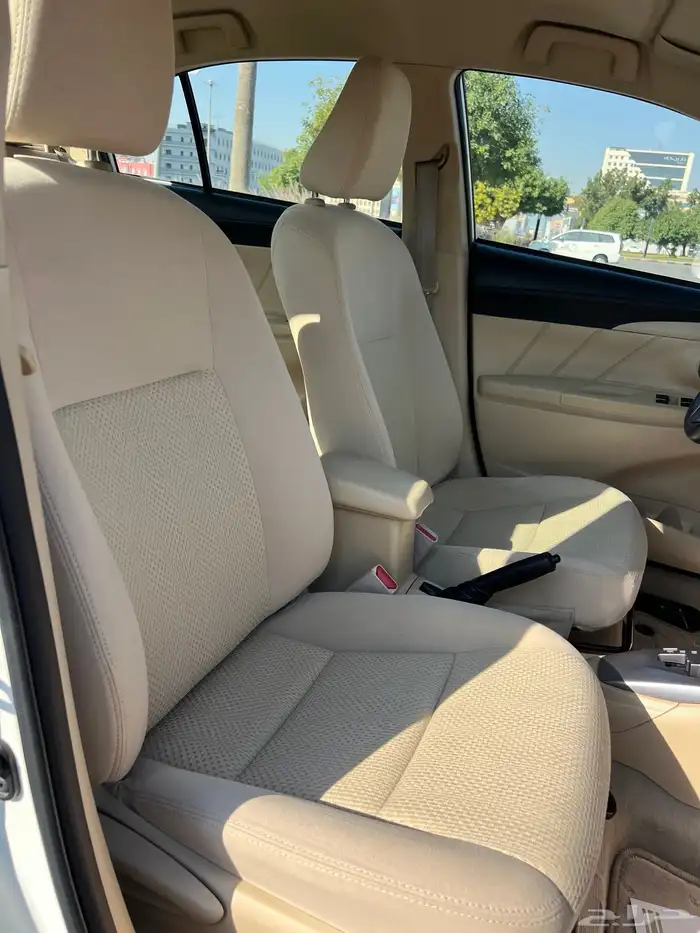 تويوتا يارس موديل 2017 ليمتدد 38