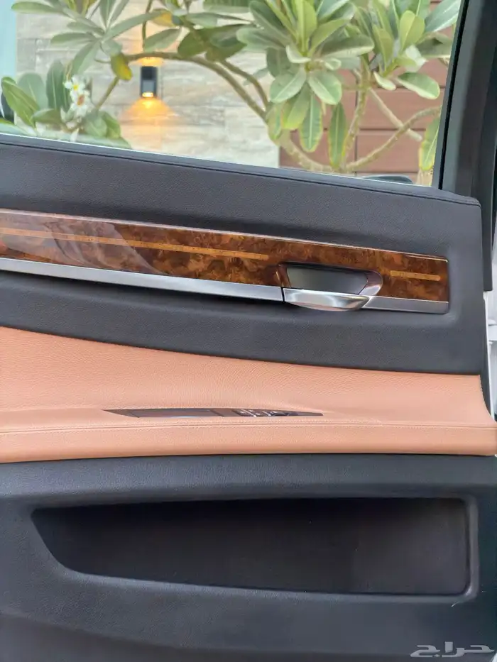 بي ام دبليو 2015 فئة 730 فل كامل موتر شرط الفحص بدي ومحركات 24