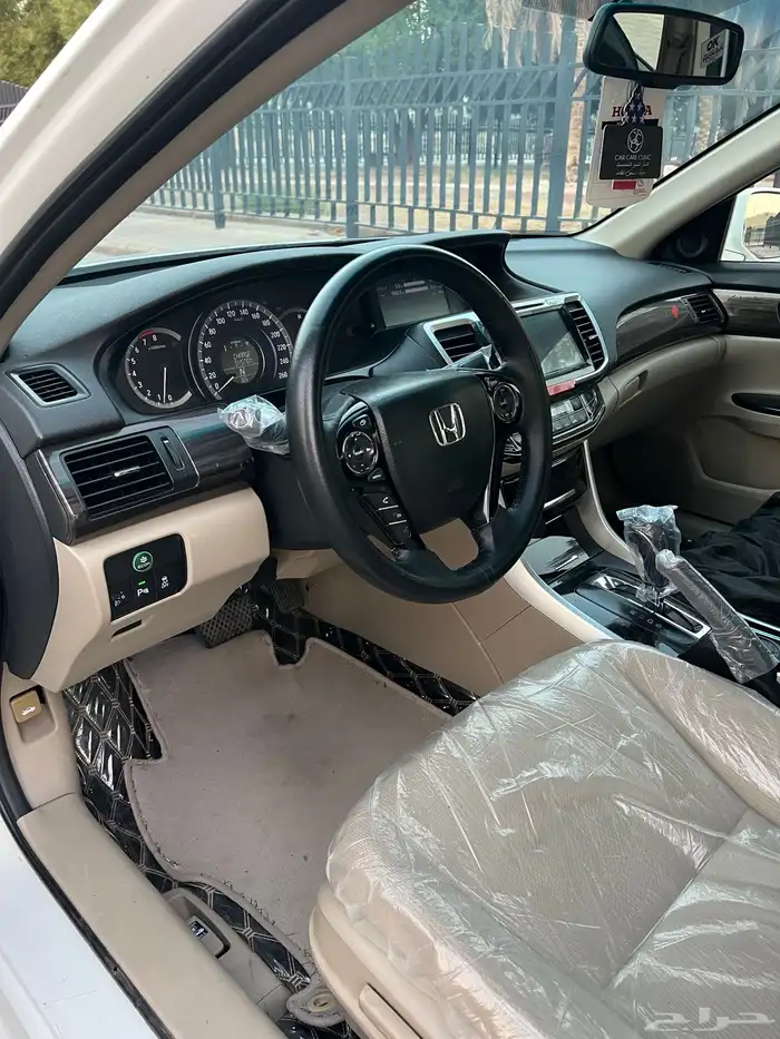 البيع هوندا اكورد (( 2017نظيف جدا )) 29