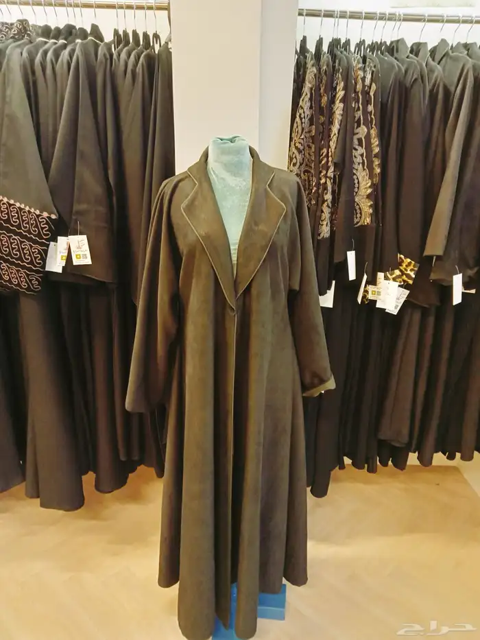 عبايات تصفيه محل باقل من سعر جملتهم 8