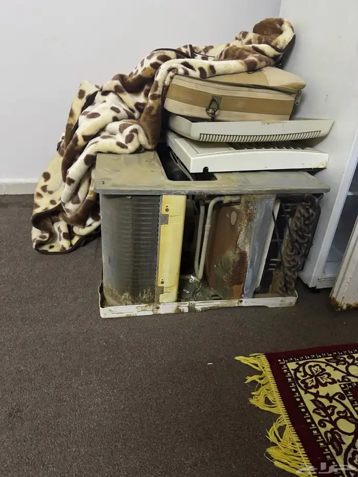 للبيع ثلاجه ومكيف و2 أفران صغيره 4