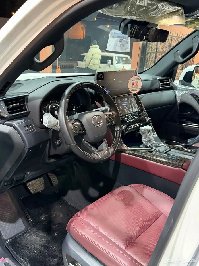 لكزس 2024 LX600 فئه BB بريمي فل كامل 9