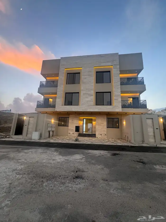 للبيع شقق ارضيه مداخل مستقله وعلوى بسطح من 450 الف ابها 0