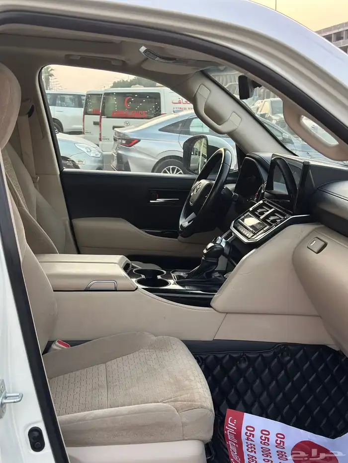 تويوتا لاندكروزر جكسار L3 ابيض 2022 9