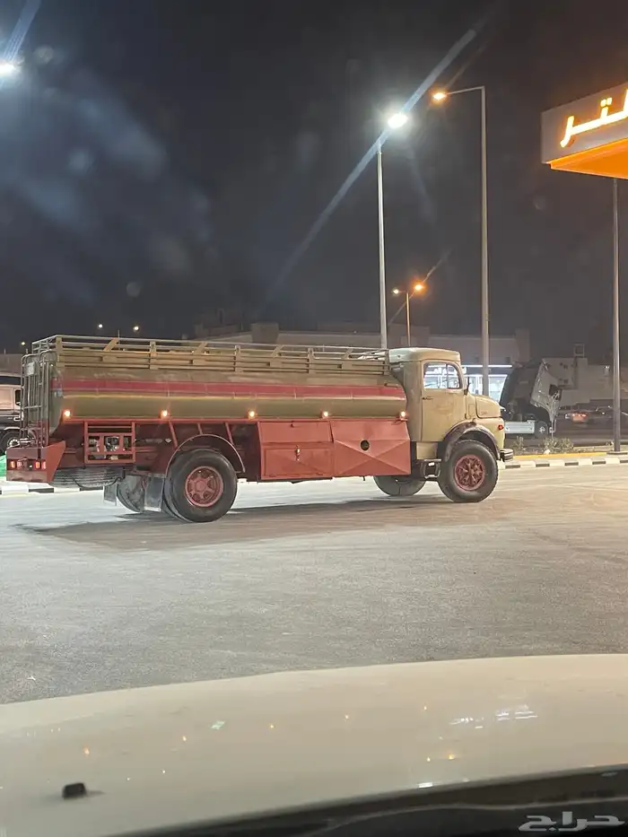 وايت مورسيدس حصنيه 0