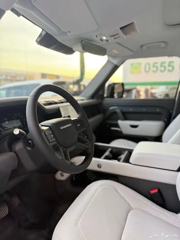 ديفندر - 2025 - 4 سلندر - اصفار - ناغي 14