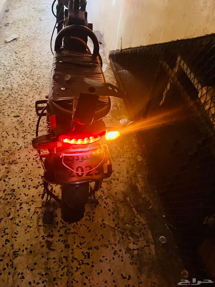 سكوتر شغال اللي صامل يجي خاص 9