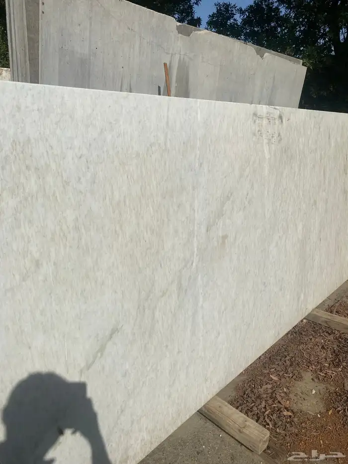 معرض ومستودع شركه مدماك للرخام والغرانيت والسيراميك 19