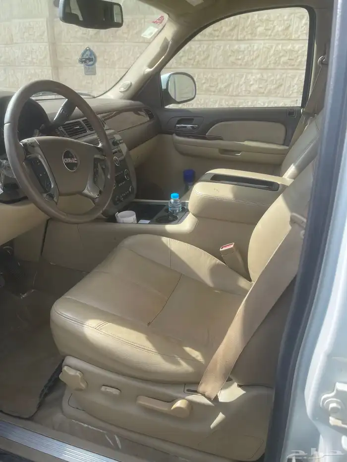 يوكن ابيض 2009 SLT 7