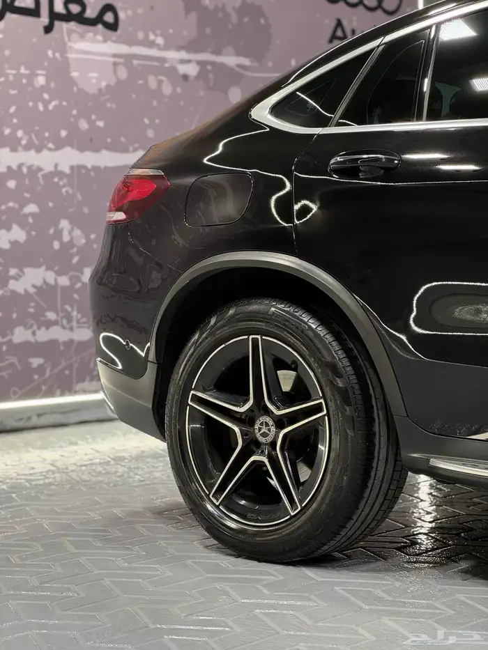 مرسيدس GLC200 موديل 2022 5