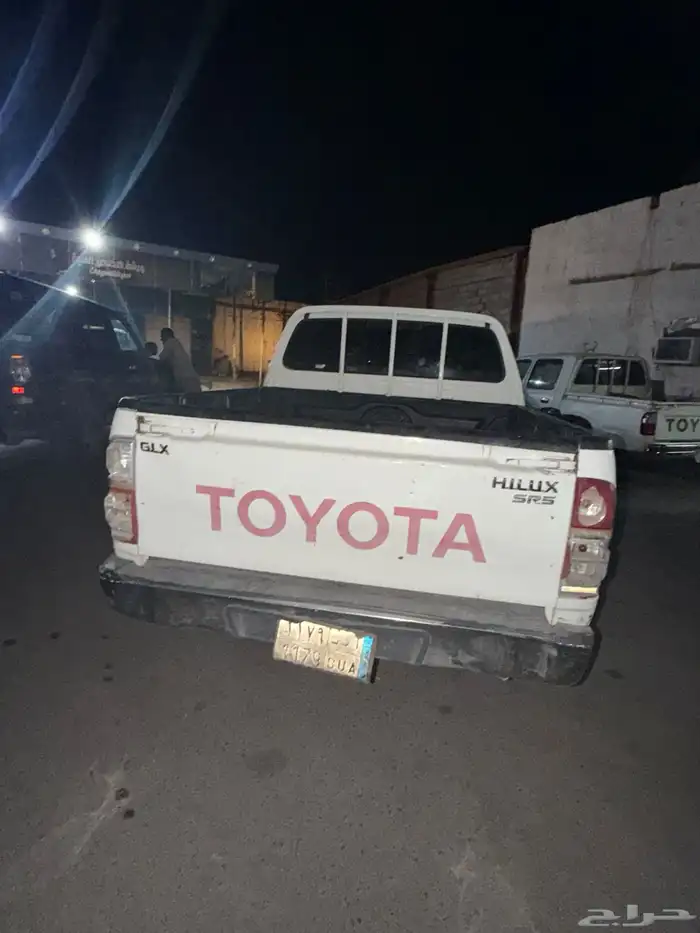 للبيع هايلوكس 2014 تشليح 1