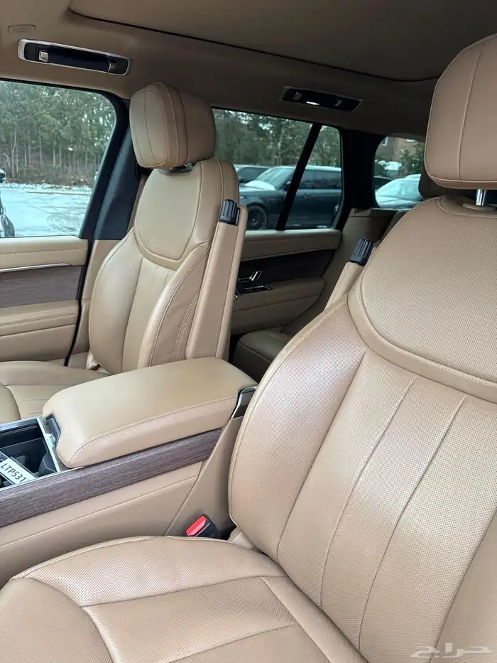 للبيع رانج روفر فوج 2023 - V8 بسعر خرافي وارد كندا 4