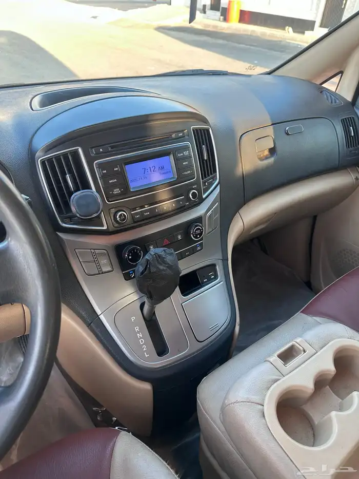 هوينداي H1 2016 12